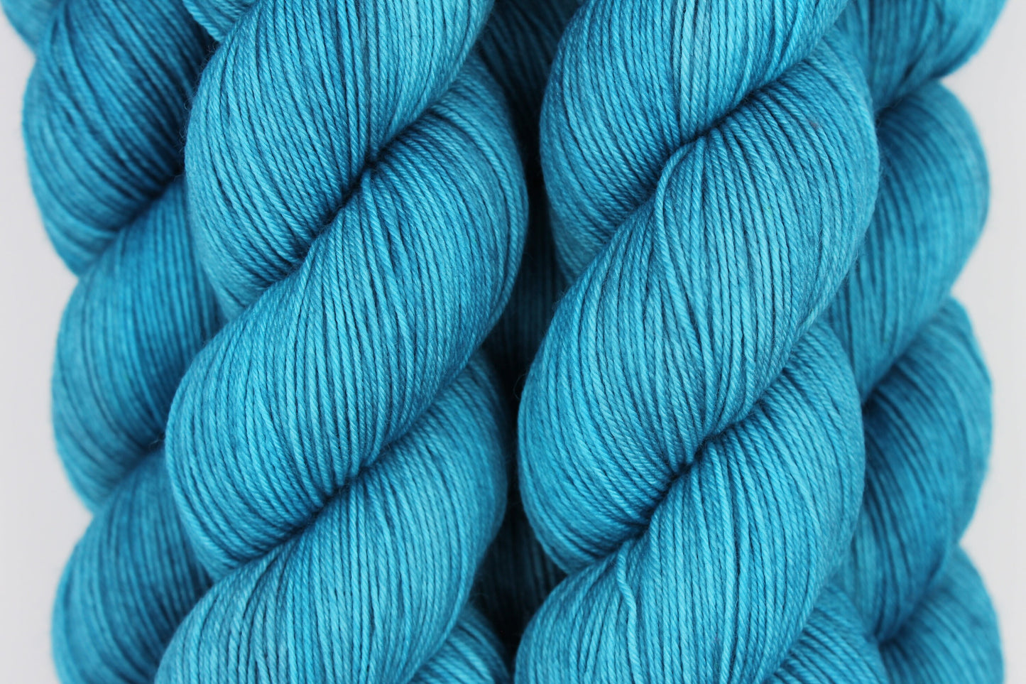 Opal, Sock Skein 75% SuperWash Merino and 25 Nylon Hand Dyed Yarn 100g