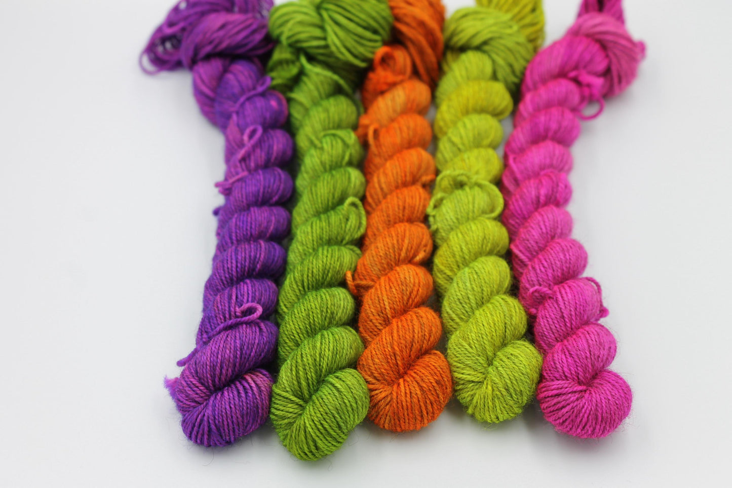 Opulence V Mini Skein Set Sock 70% Superwash Merino 20 Yak 10 Nylon 5 x 20g