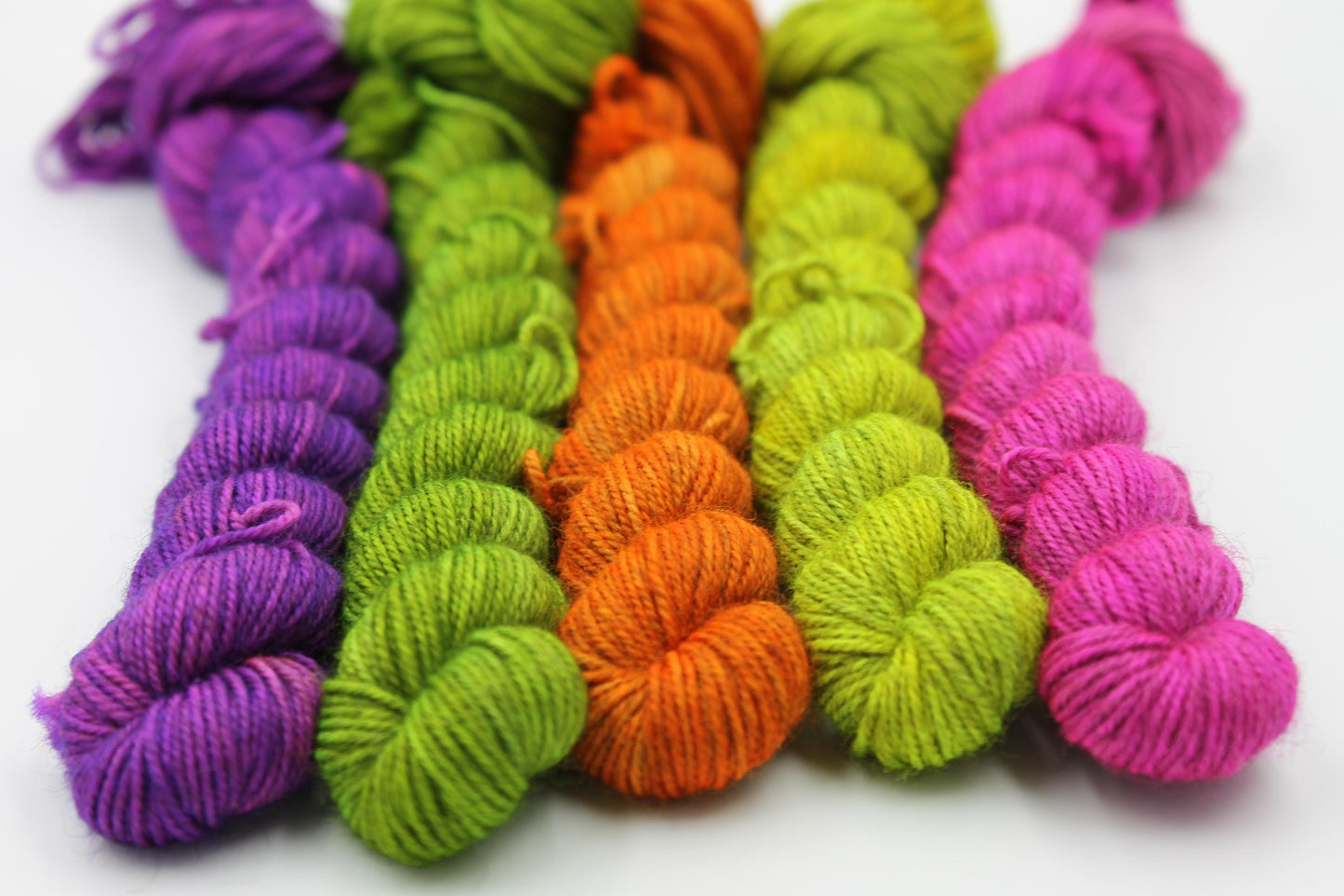 Opulence V Mini Skein Set Sock 70% Superwash Merino 20 Yak 10 Nylon 5 x 20g