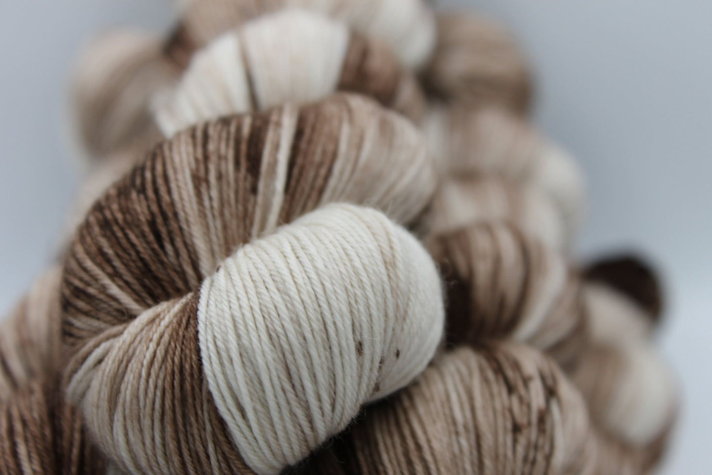 Cappuccino Deep Speckle Sock Skein 75% SuperWash Merino and 25 Nylon Hand Dyed Yarn 100g