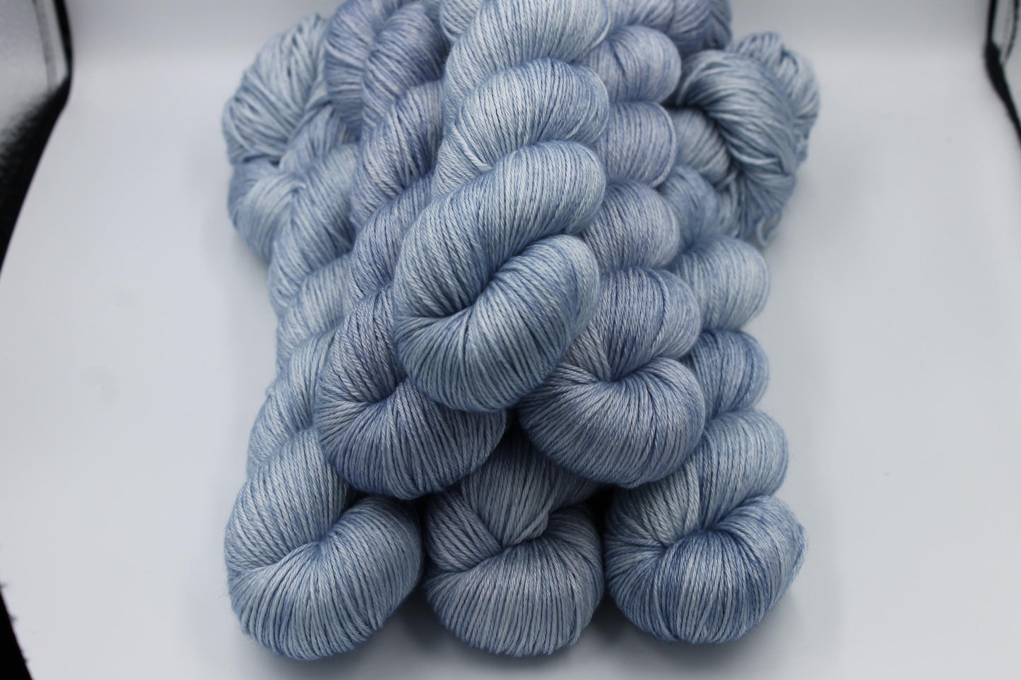 Chambray Sock skein 50% Superwash Merino Wool 50 Silk 100g Skeins