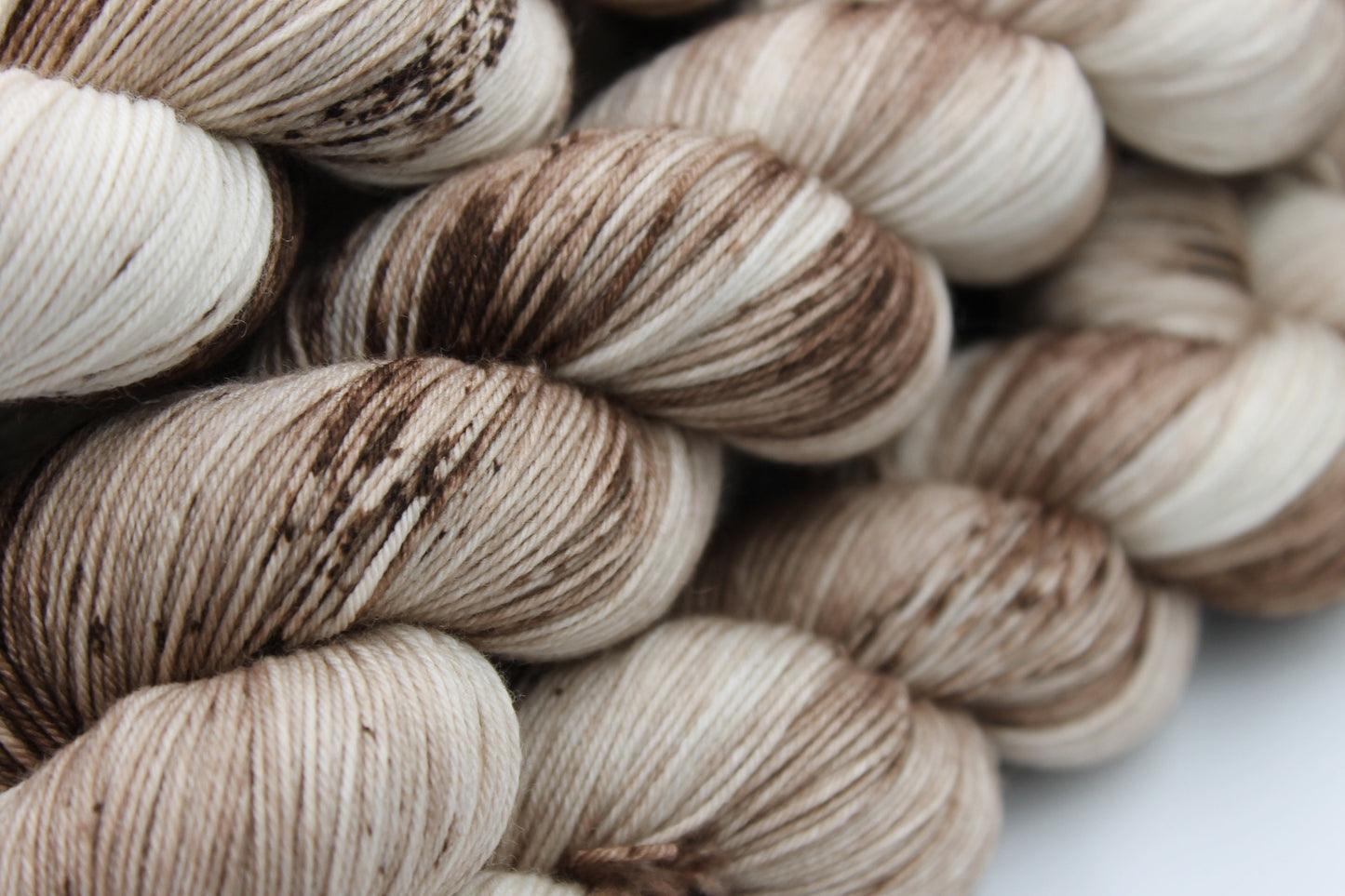 Cappuccino Deep Speckle Sock Skein 75% SuperWash Merino and 25 Nylon Hand Dyed Yarn 100g