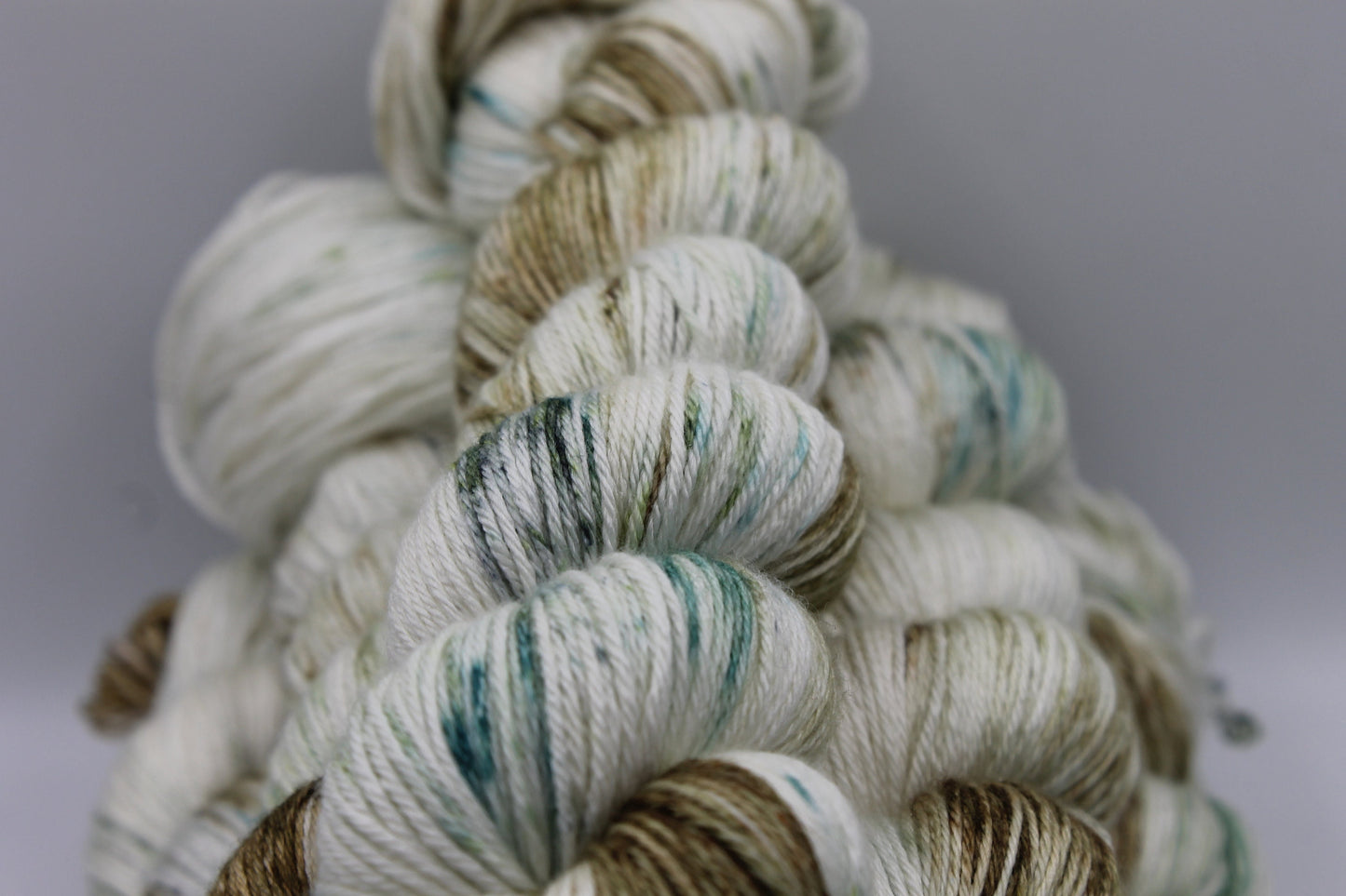 Chatsworth Jardin Sock skein 50% Superwash Merino Wool 50 Silk 100g Skeins