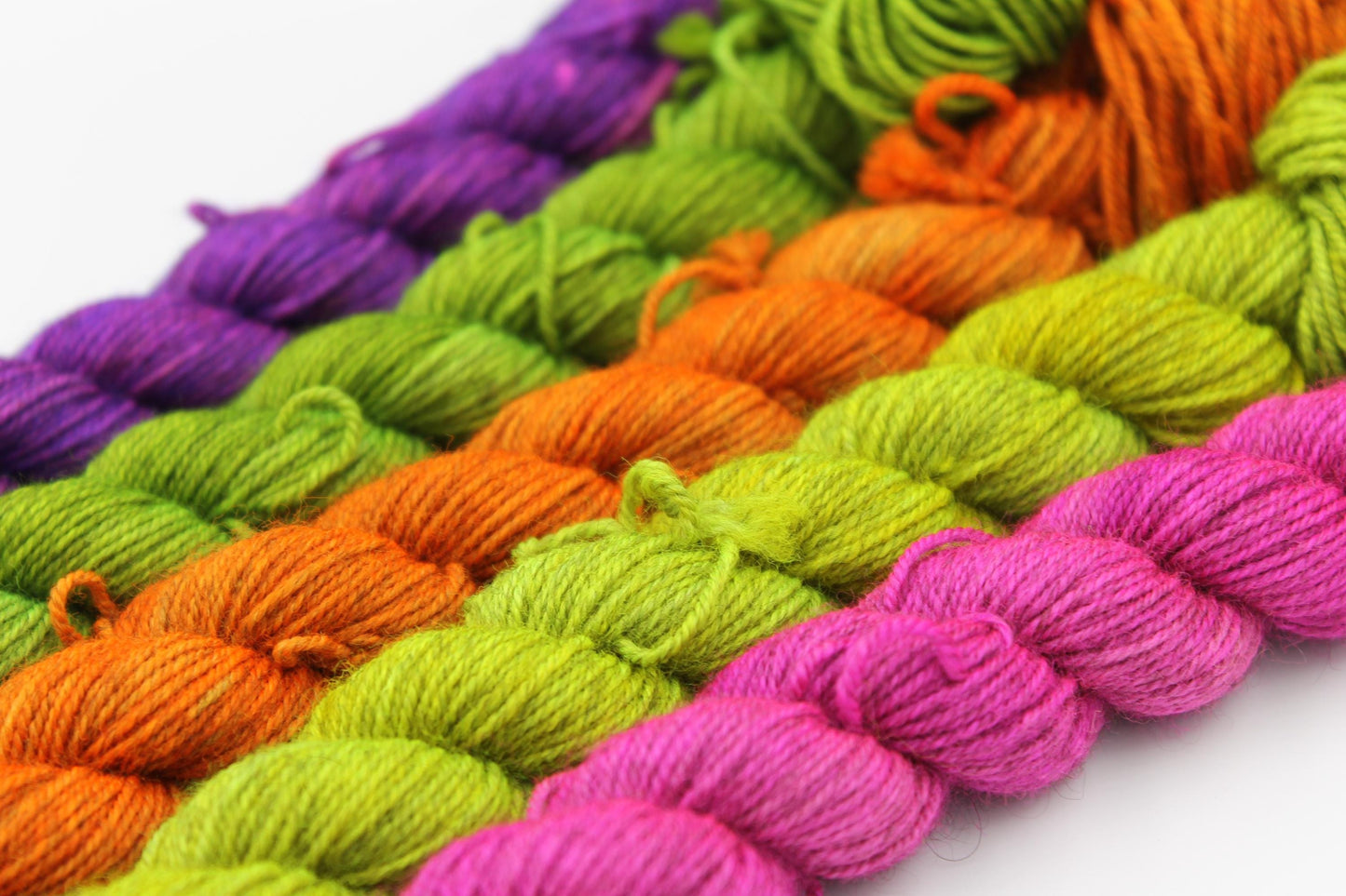 Opulence V Mini Skein Set Sock 70% Superwash Merino 20 Yak 10 Nylon 5 x 20g