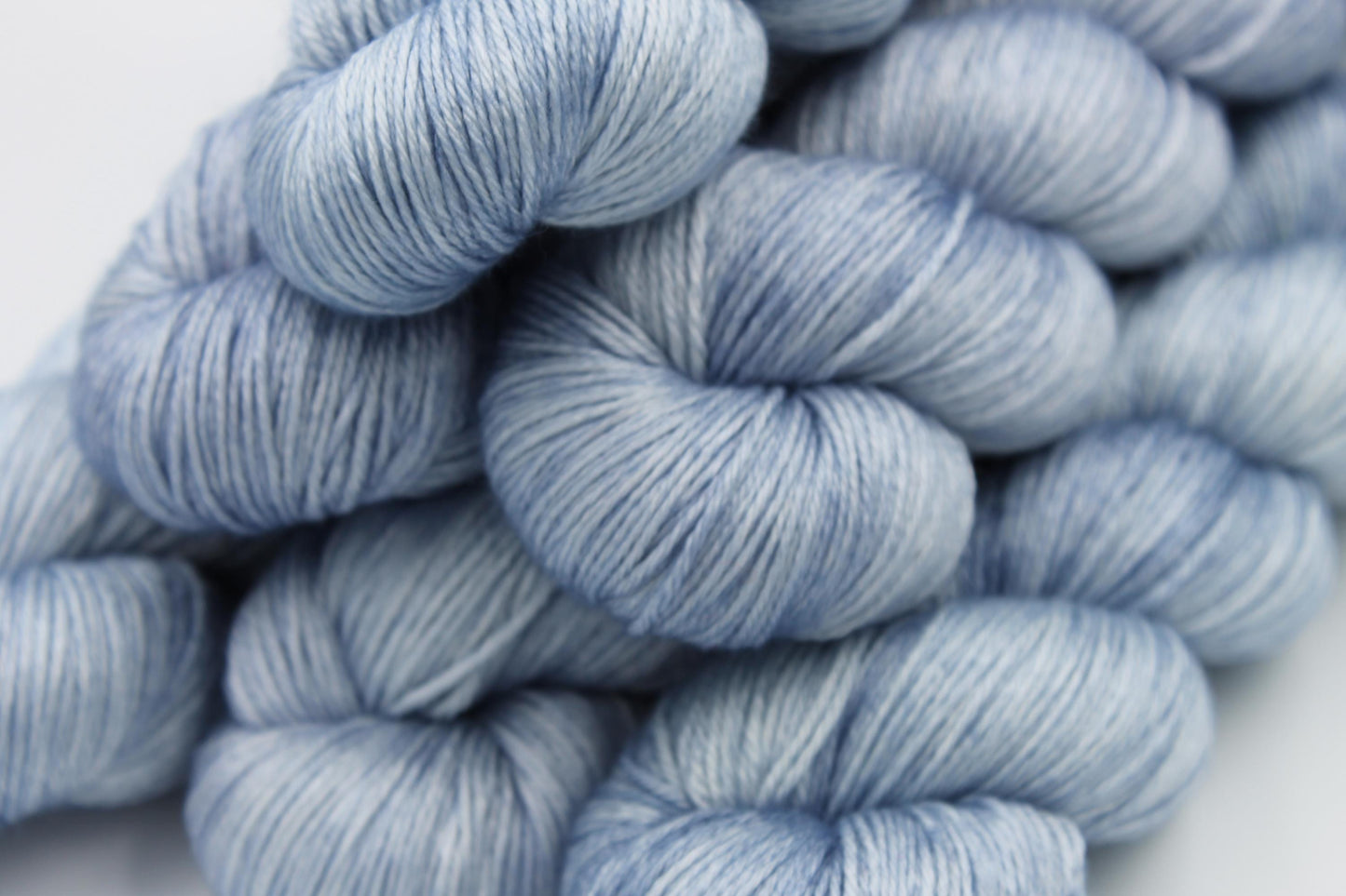 Chambray Sock skein 50% Superwash Merino Wool 50 Silk 100g Skeins