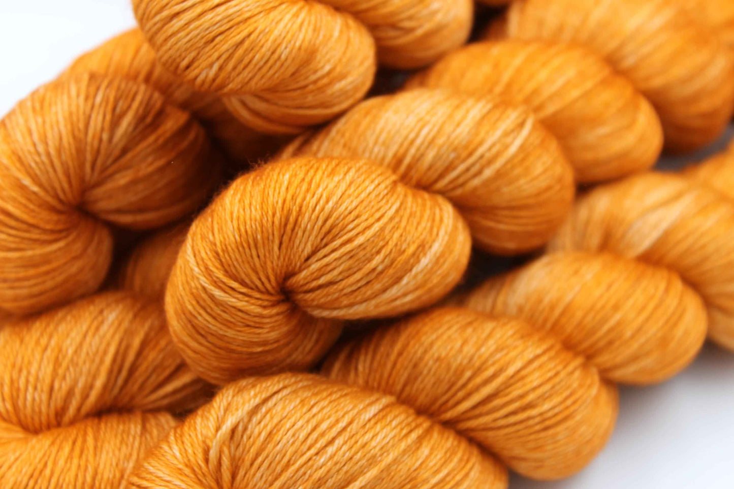 Pumpkin Sock Yarn 50% Superwash Merino Wool 50% Silk 100g Skeins