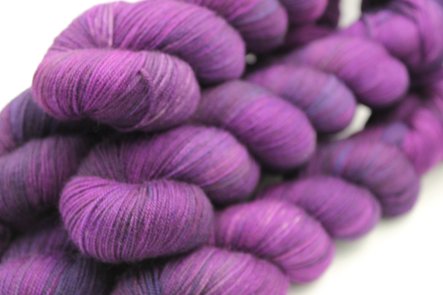 Amethyst, Sock Skein 70% Superwash Merino 20 Yak 10 Nylon 100g