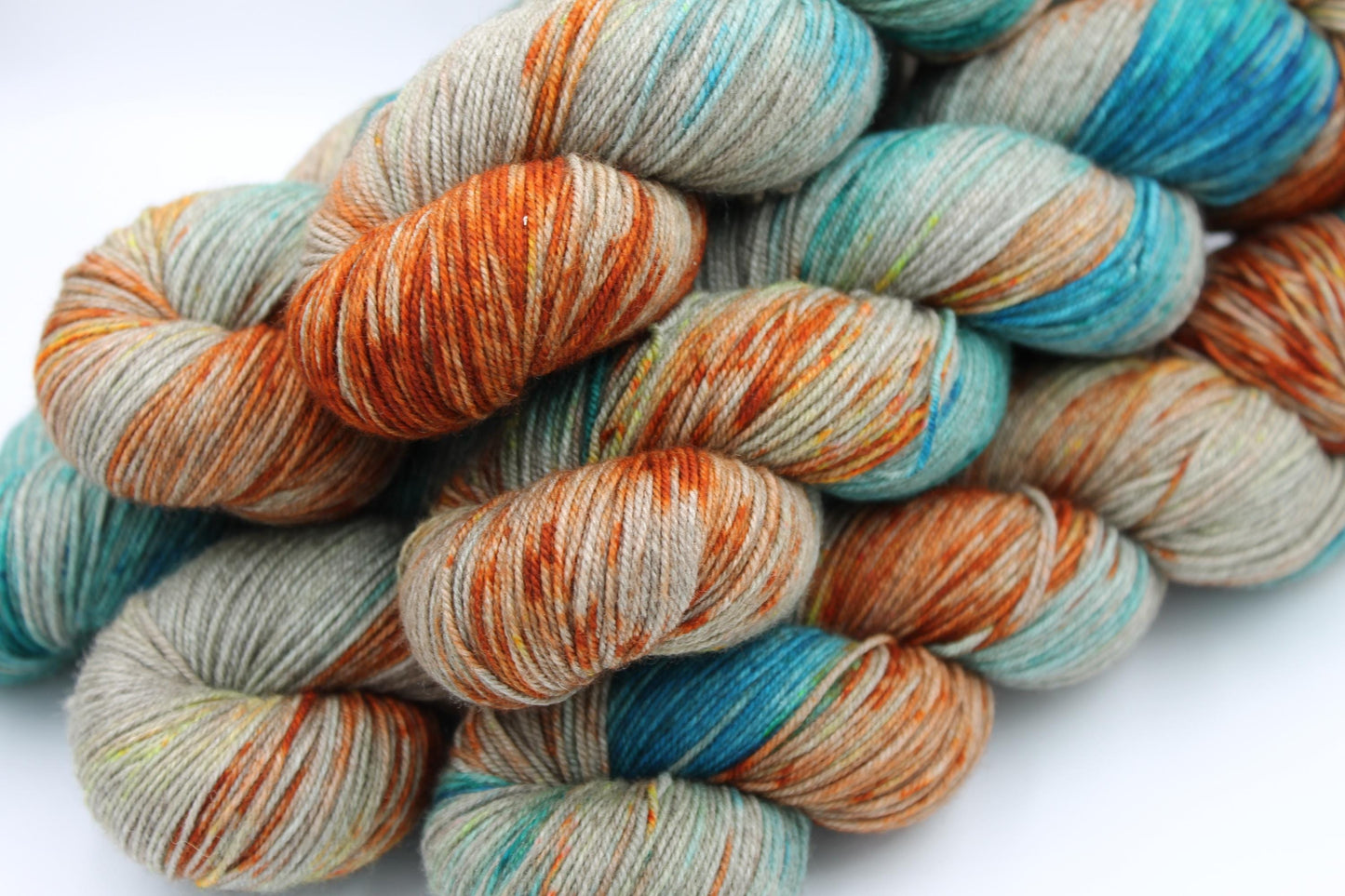 Rusty Hull, Sock Skein 70% Superwash Merino 20 Yak 10 Nylon 100g