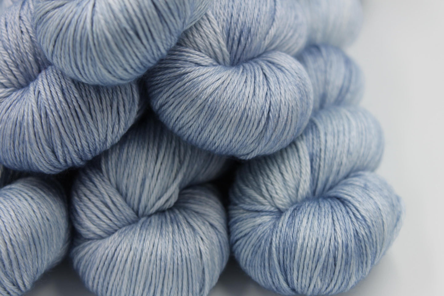 Chambray Sock skein 50% Superwash Merino Wool 50 Silk 100g Skeins