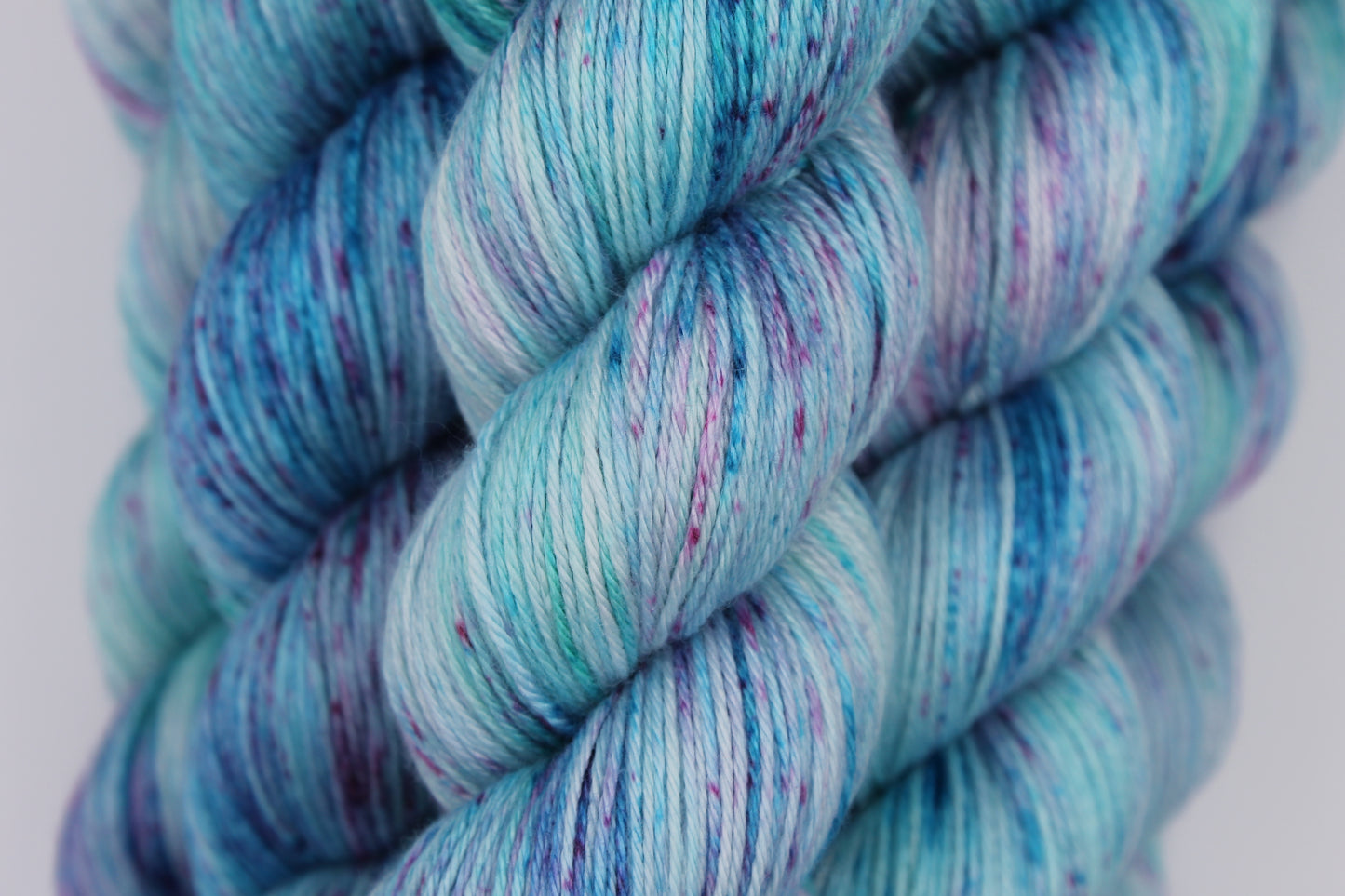 Iris Sock skein 50% Superwash Merino Wool 50% Silk 100g Skeins