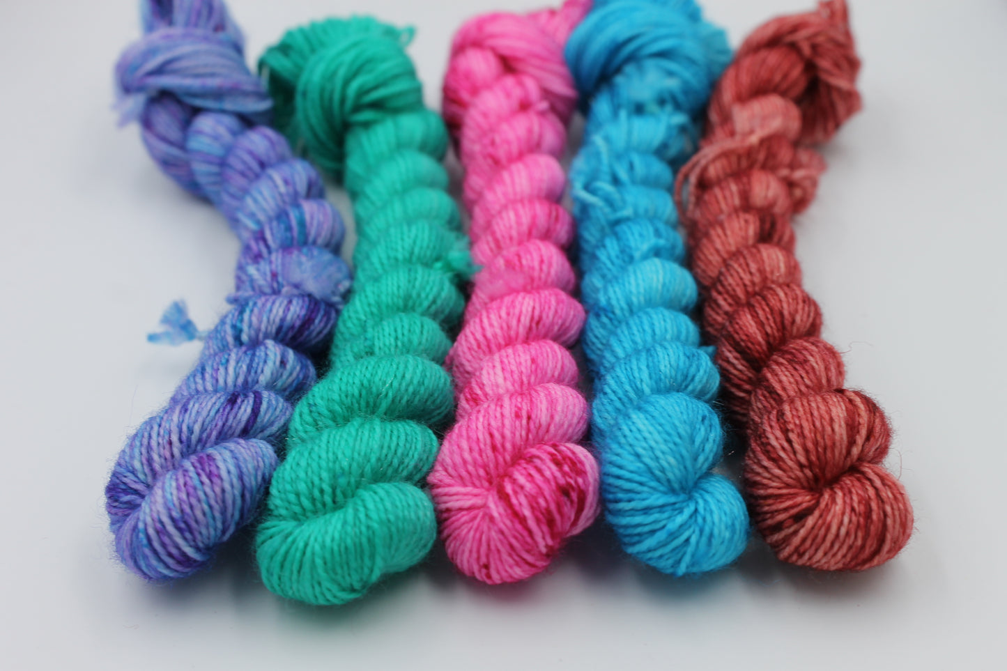 Sparkling Season Mini Skein Set Premium Sock 75% SuperWash Merino,20% Nylon, 5% Stellina.5x20g