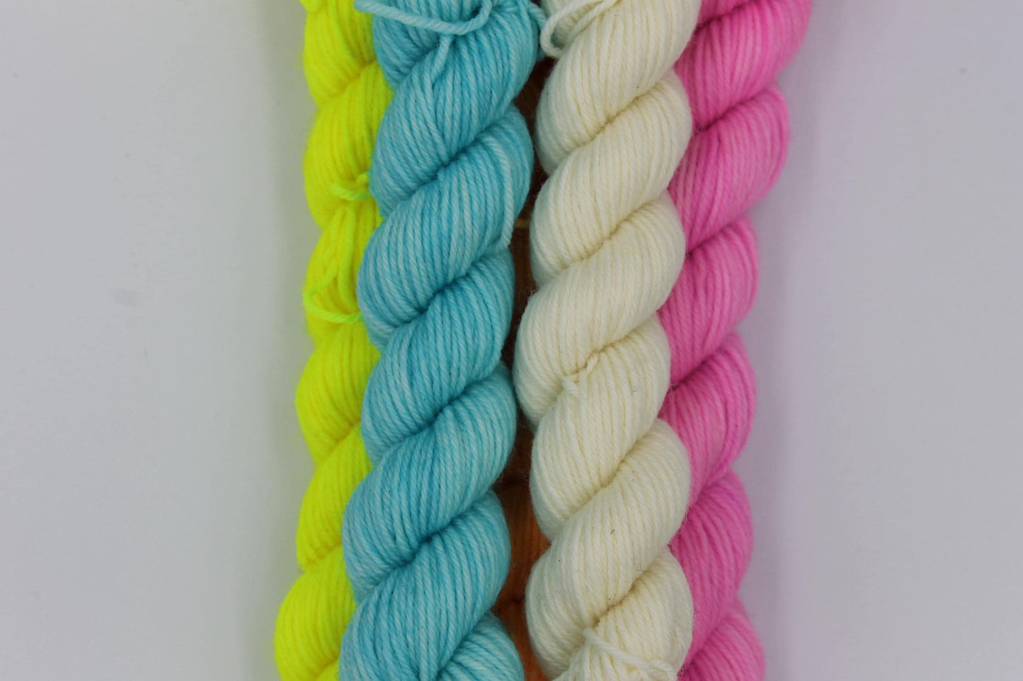 Little Stick Of Blackpool Rock Sock 75% SuperWash Merino and 25 Nylon 5x20g