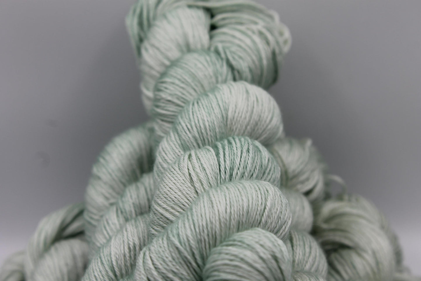 Jardin Sock skein 50% Superwash Merino Wool 50 Silk 100g Skeins