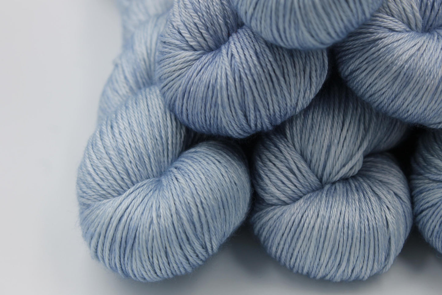 Chambray Sock skein 50% Superwash Merino Wool 50 Silk 100g Skeins
