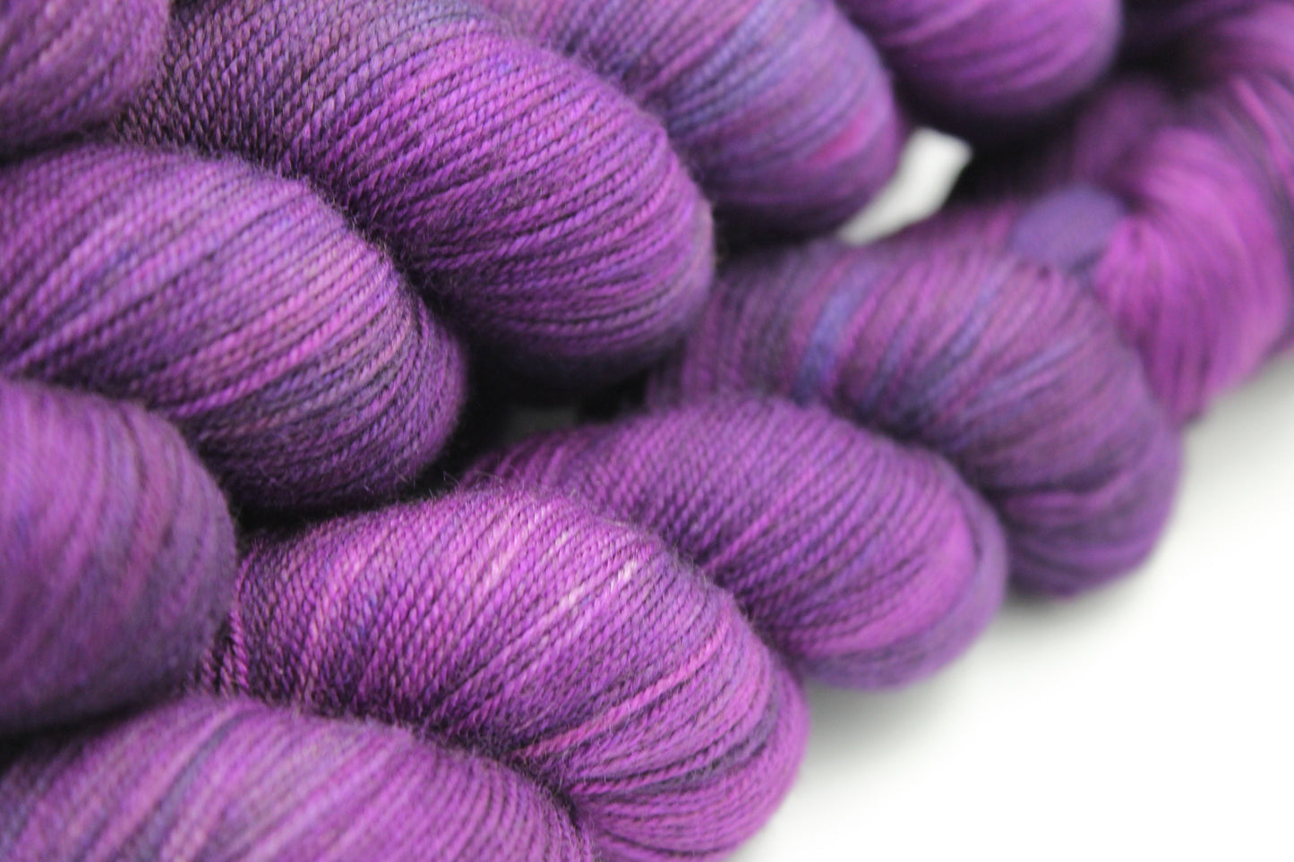 Amethyst, Sock Skein 70% Superwash Merino 20 Yak 10 Nylon 100g