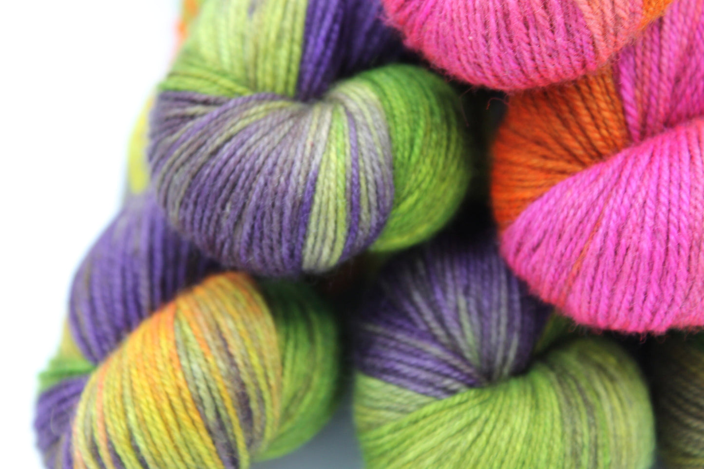 Spice Market Sock Skein 60% SuperWash Merino 20 silk and 20 Yak Hand Dyed Yarn