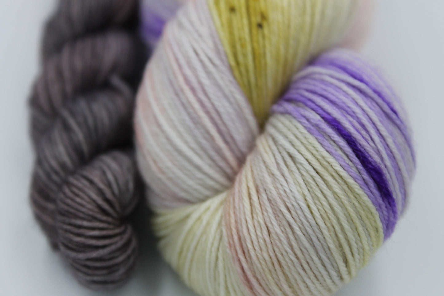 Your Turn To Fly Sock Set 75% SuperWash Merino 25 Nylon Hand Dyed Yarn 100g + 20g