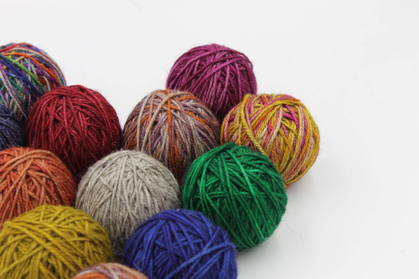 Zak The Yak Mystery Balls Sock 70% Superwash Merino 20 Yak 10 Nylon 12 x 10g paw wound