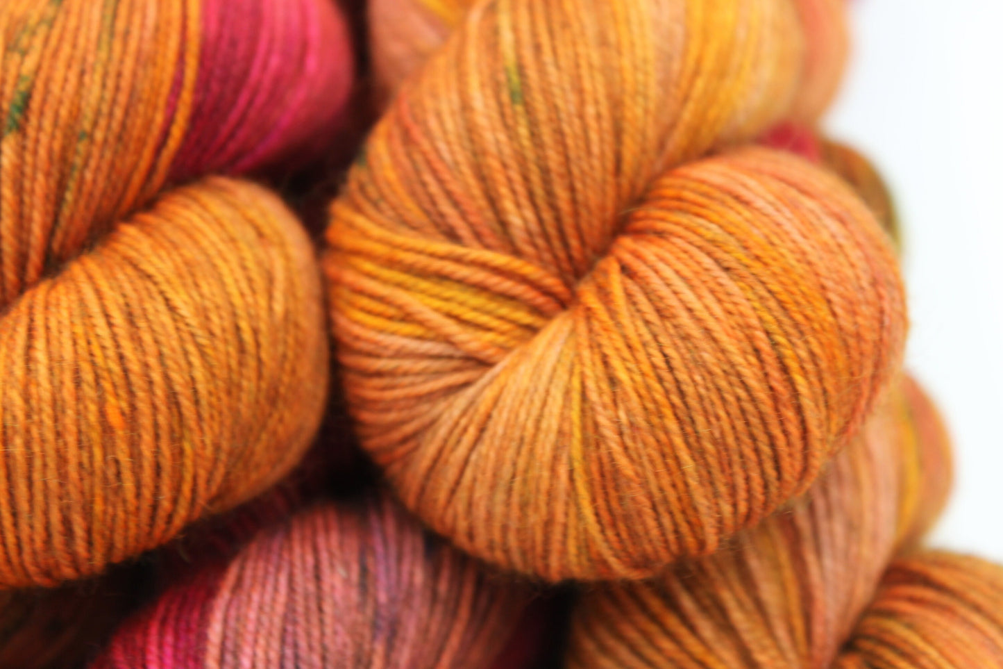 Bonny Heather , Sock Skein 70% Superwash Merino 20 Yak 10 Nylon 100g