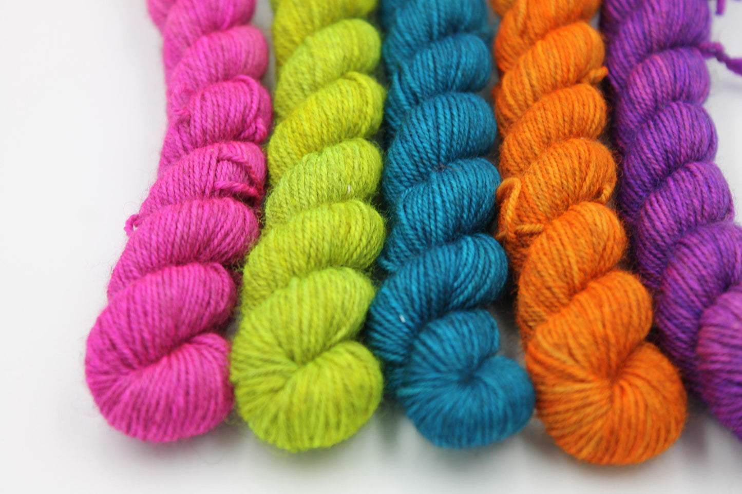 Opulence VI Mini Skein Set Sock 70% Superwash Merino 20 Yak 10 Nylon 5 x 20g