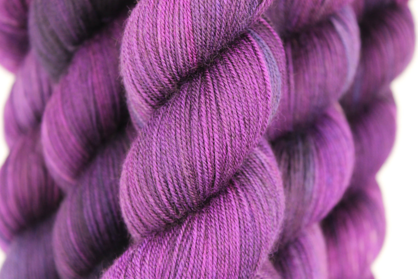 Amethyst, Sock Skein 70% Superwash Merino 20 Yak 10 Nylon 100g