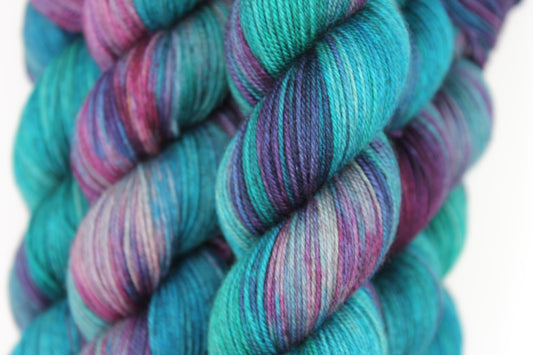 Vibrant Iris Sock Skein 60% SuperWash Merino 20 silk  and 20 Yak Hand Dyed Yarn