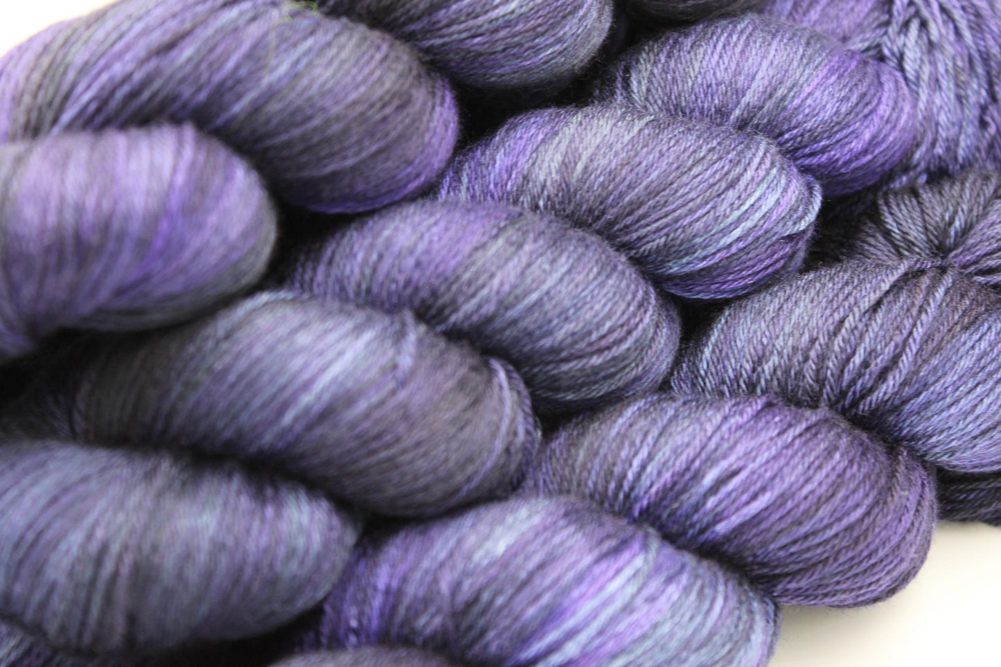 Dark Biddings Sock skein  50% Superwash Merino Wool 50 Silk 100g Skeins
