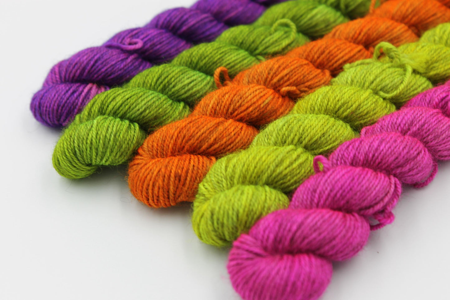 Opulence V Mini Skein Set Sock 70% Superwash Merino 20 Yak 10 Nylon 5 x 20g