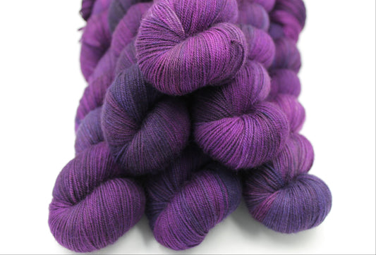 Amethyst,  Sock Skein 70% Superwash Merino 20 Yak 10 Nylon 100g