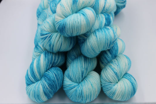 Lagoon Deep Speckle  Sock Skein 75% SuperWash Merino and 25 Nylon Hand Dyed Yarn 100g