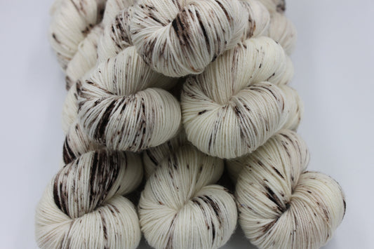 Cappuccino Light Speckle Sock Skein 75% SuperWash Merino and 25 Nylon Hand Dyed Yarn 100g