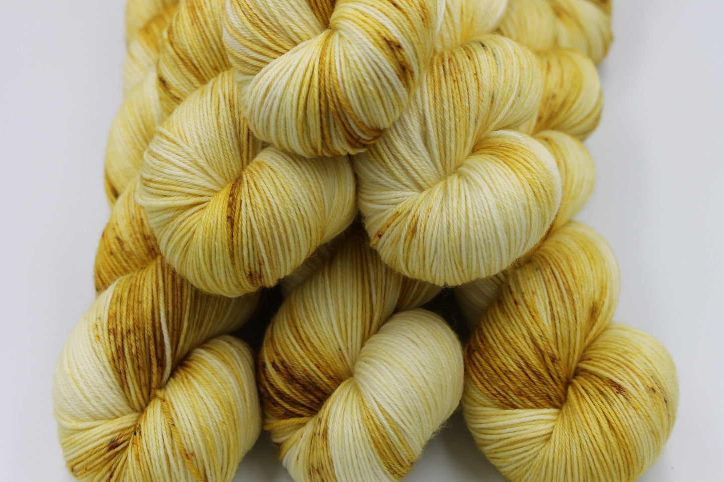 Sugarcane Deep Speckle  Sock Skein 75% SuperWash Merino and 25 Nylon Hand Dyed Yarn 100g