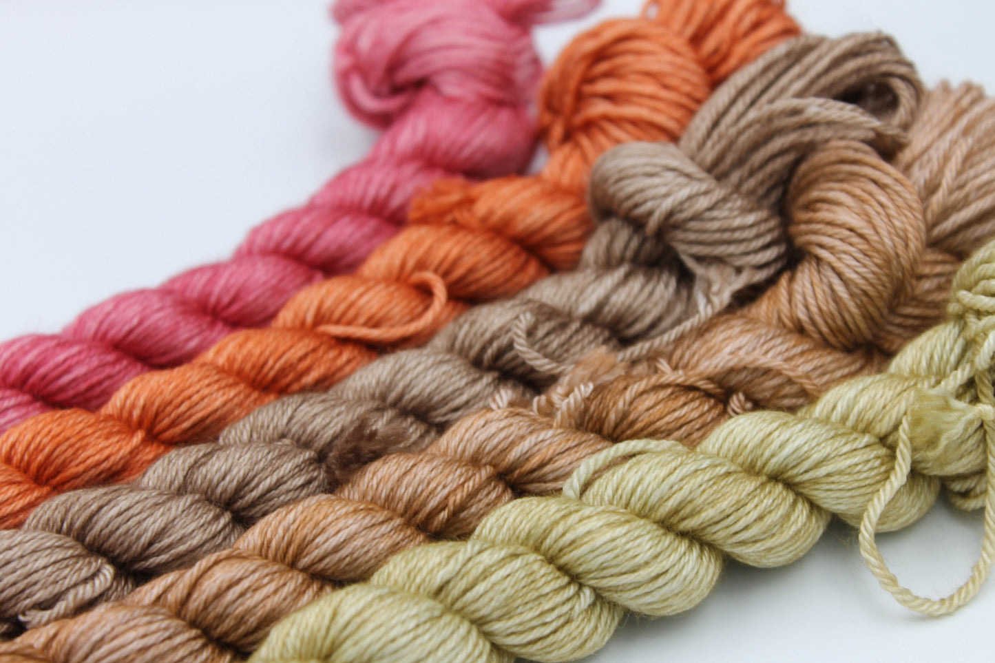 Silken Spice Sock 50% SuperWash  Merino and 50 Silk .5x20g