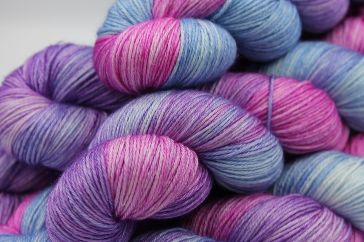 Romeo & Juliet  Sock skein  50% Superwash Merino Wool 50 Silk 100g Skeins