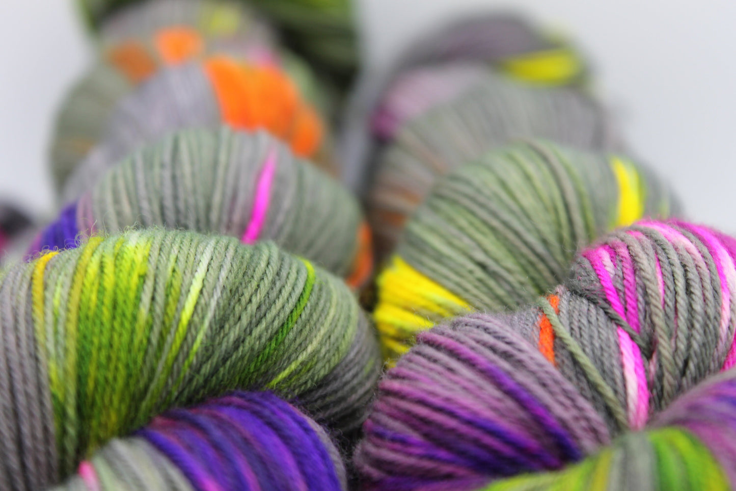 Neon Greynbow   Premium Sock 75% SuperWash Merino and 25% Nylon Hand Dyed Yarn 100g Skein