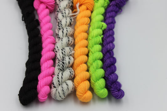Beetlejuice Sock Set 80% SuperWash Merino and 20% Nylon Hand Dyed Zebra Yarn 1 x 20g And 5 x 10g 75% 25% Superwash Merino and Nylon
