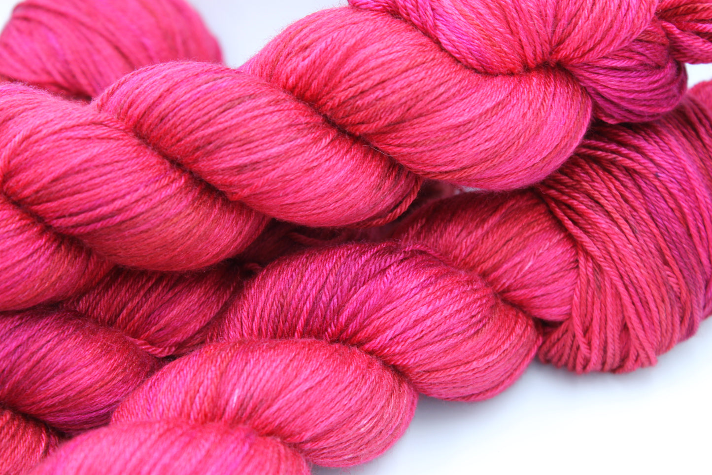 Red Velvet Sock skein  50% Superwash Merino Wool 50% Silk 100g Skein
