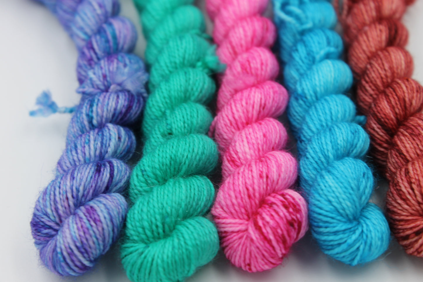 Sparkling Season Mini Skein Set Premium Sock 75% SuperWash  Merino,20% Nylon, 5% Stellina.5x20g