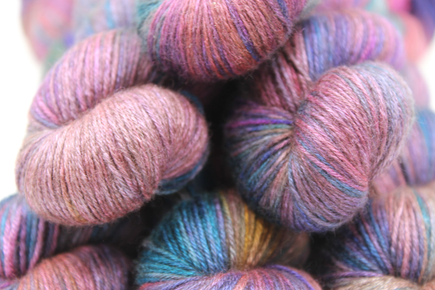Moonberry Sock Skein 50% Yak 50% Silk 100g