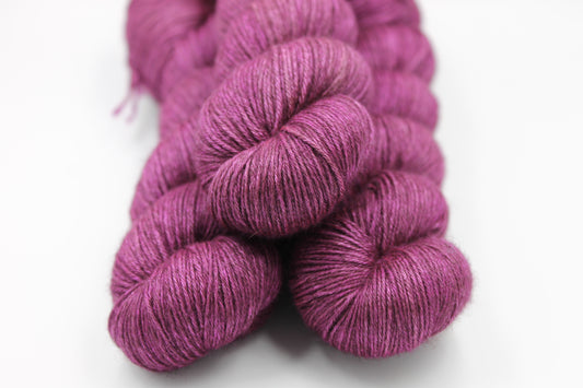 Crimson Oracle Sock Skein 50% Yak 50% Silk 100g