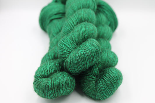 Emerald Veil Sock Skein 50% Yak 50% Silk 100g