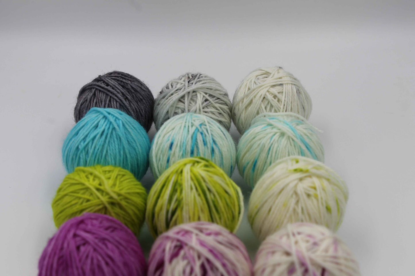 Pink Bear & Jemima's Speckles and Solids Selection Pack One, 12 x 10g Paw Wound