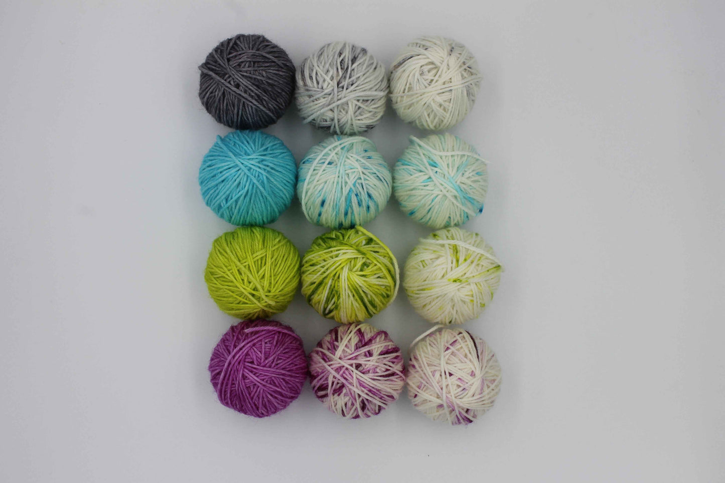 Pink Bear & Jemima's Speckles and Solids Selection Pack One, 12 x 10g Paw Wound