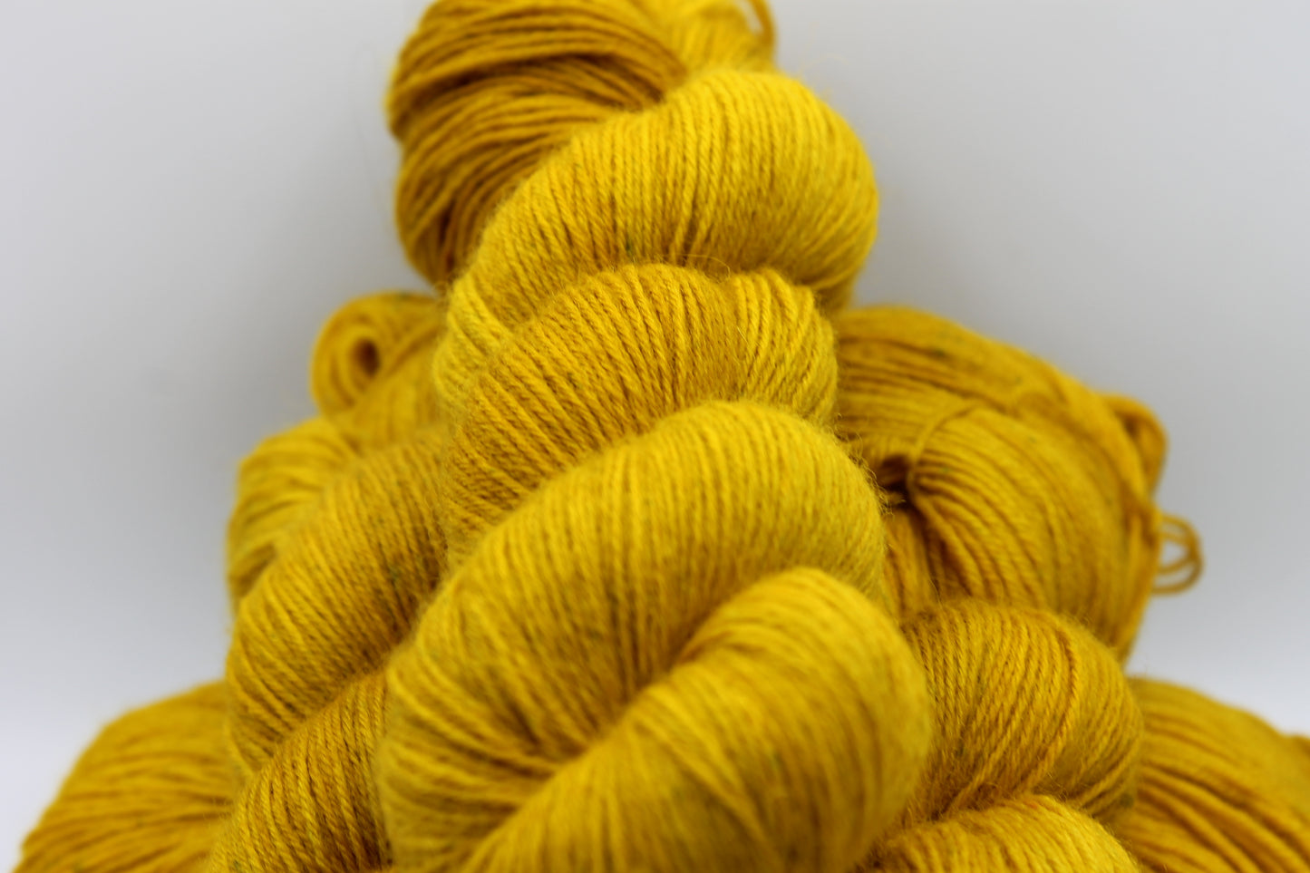 Golden Bramble Non Superwash 100% Blue Faced Leicester 100g