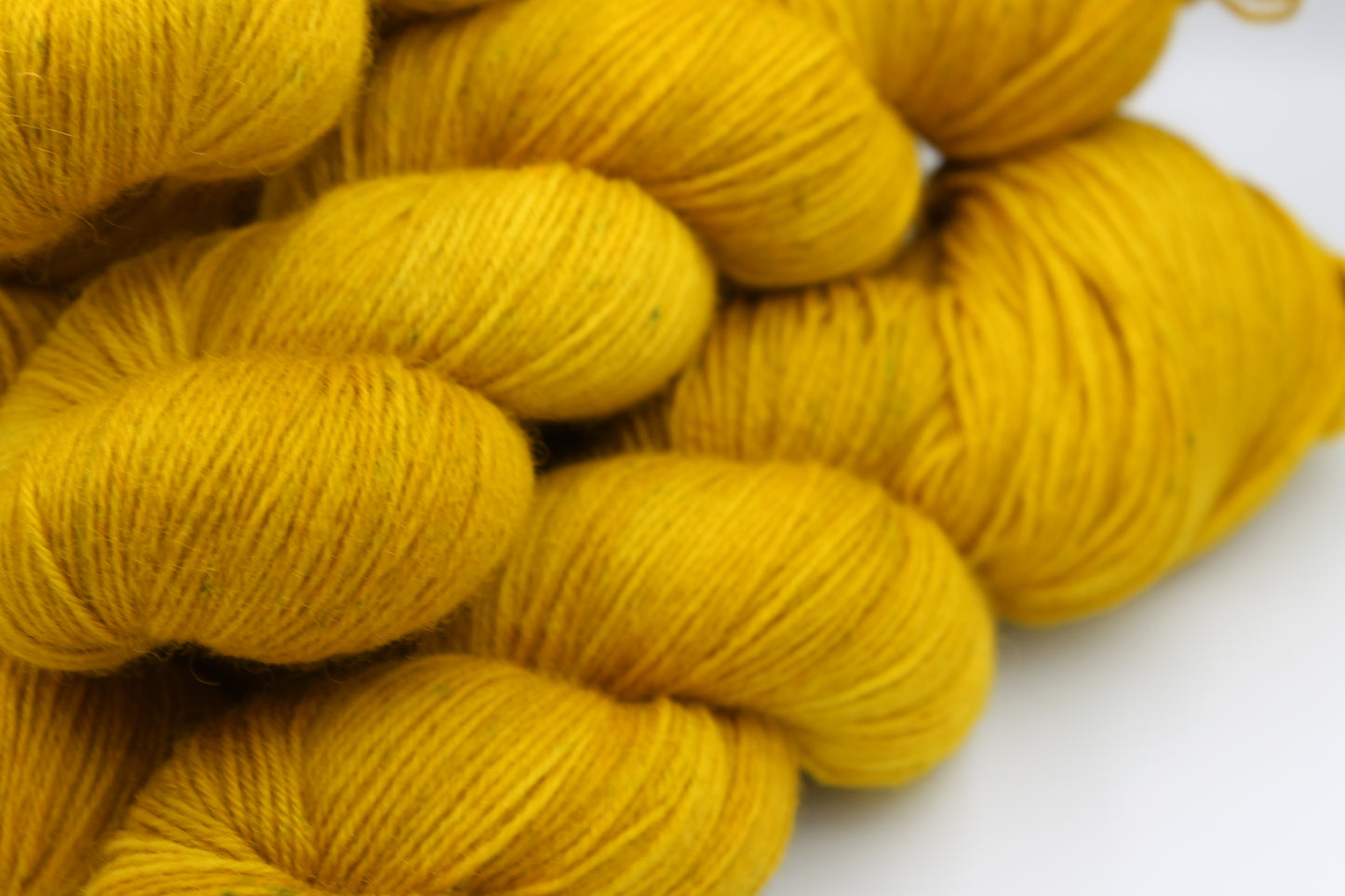 Golden Bramble Non Superwash 100% Blue Faced Leicester 100g