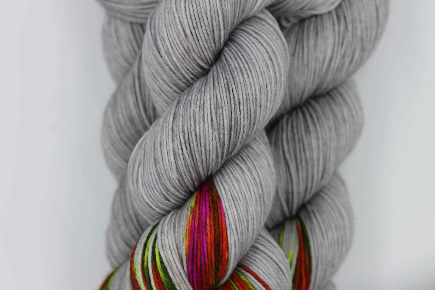 Misty Carnival Assigned Pooling Sock Skein 100g Hand Dyed Merino Nylon Yarn 75% SuperWash Merino 25% Nylon