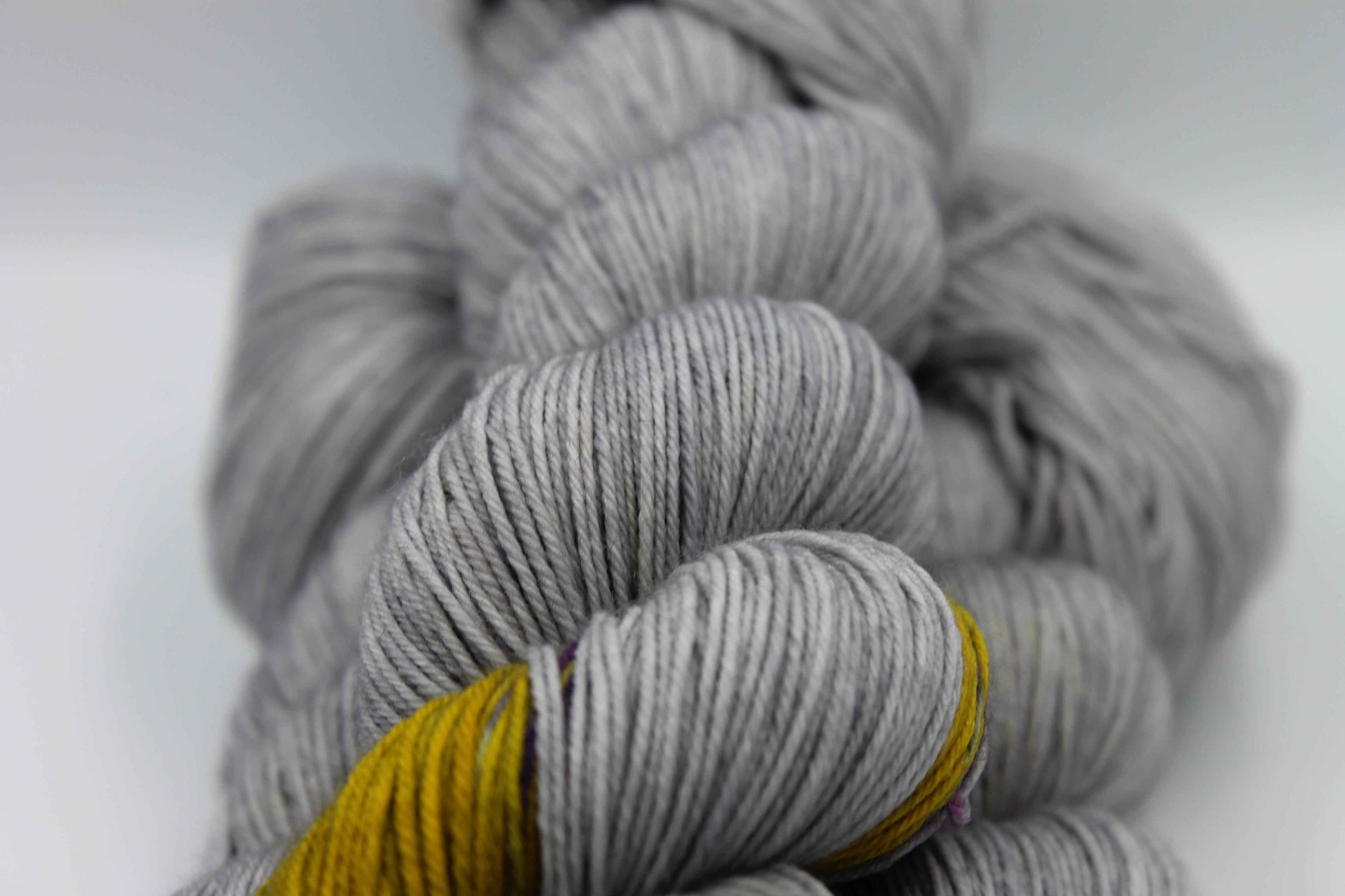 Hearth Glow Haze Assigned Pooling Sock Skein 100g Hand Dyed Merino Nylon Yarn 75% SuperWash Merino 25% Nylon