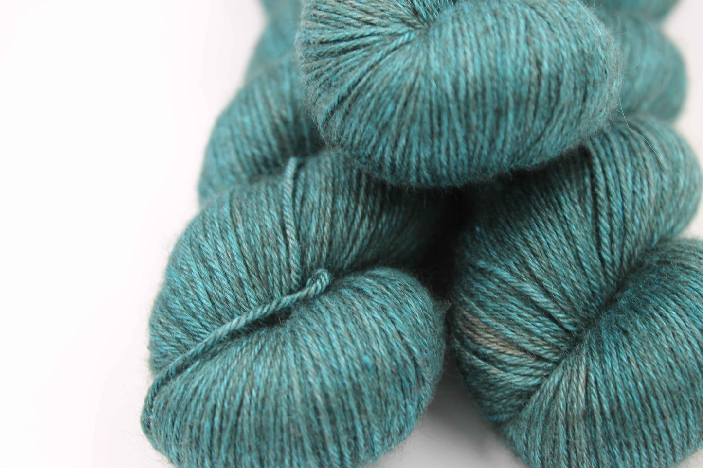 Silken Seafoam Sock Yarn Skein 50% Yak 50% Silk 100g