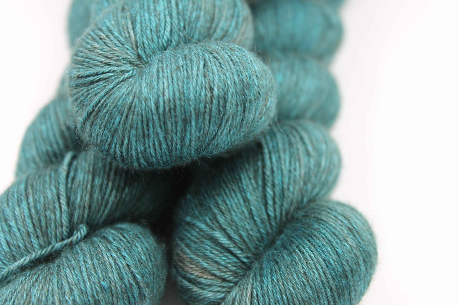 Silken Seafoam Sock Yarn Skein 50% Yak 50% Silk 100g