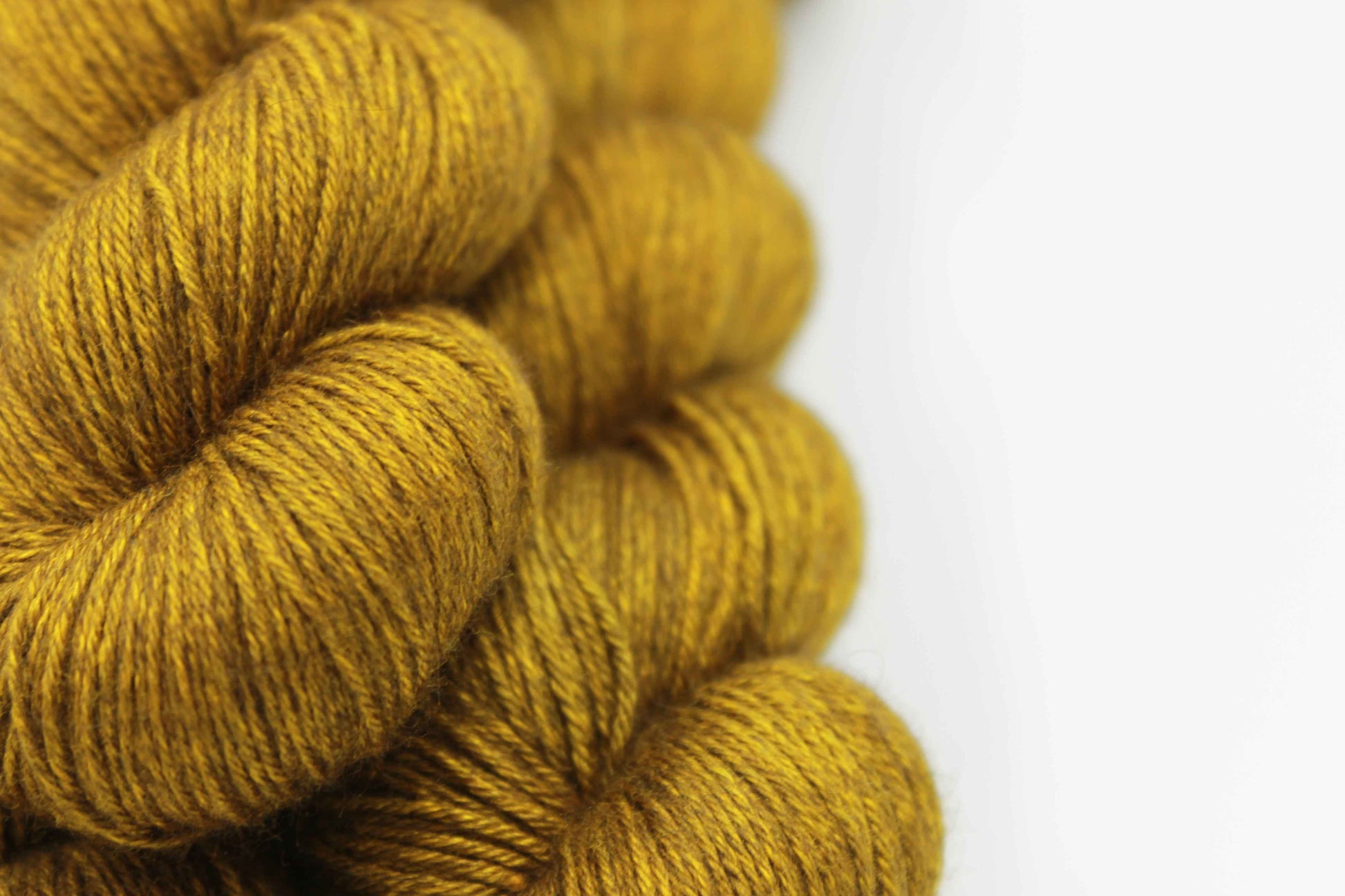 Victorian Brass Yak Silk Sock Yarn 50% Yak 50% Silk 100g